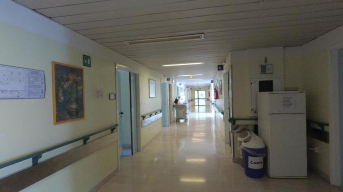 Quindicenne in vacanza muore mentre gioca a calcetto: aveva malformazione cardiaca