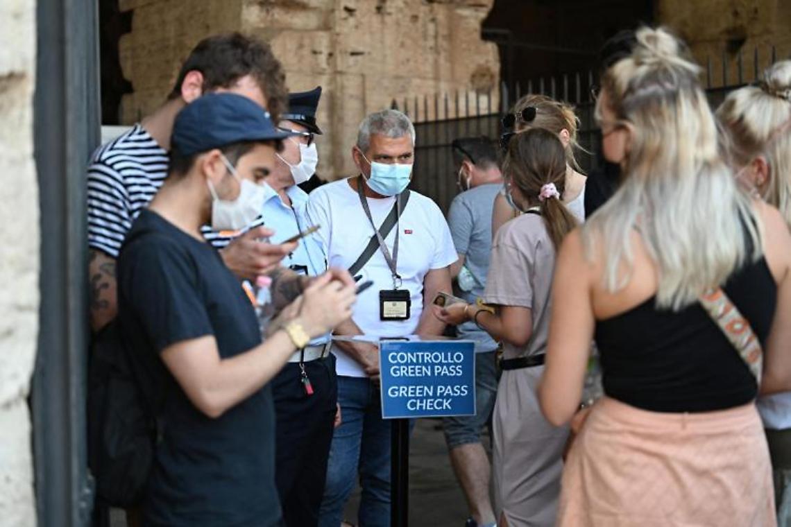 Covid Italia, 4.200 nuovi contagi e 22 morti