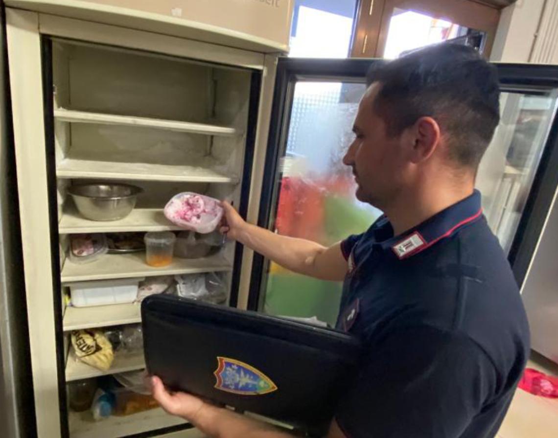 Pizze con prodotti Dop nel menù, ma in dispensa neanche l’ombra