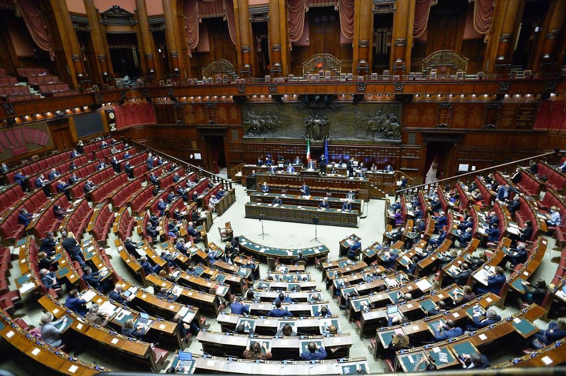 Mes, Camera approva la riforma