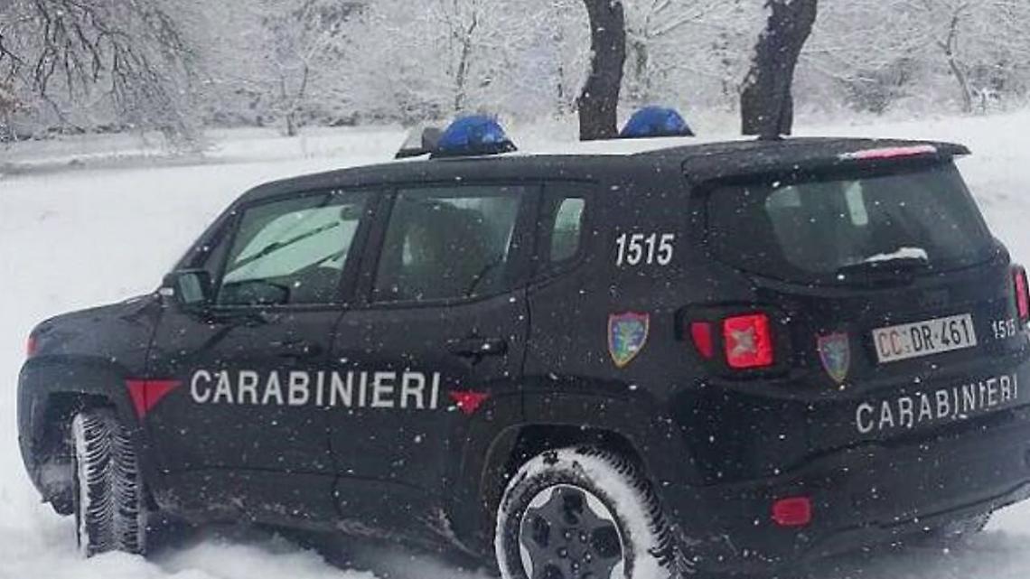 Bloccati dalla neve, in quattro salvata dai carabinieri sui Picentini