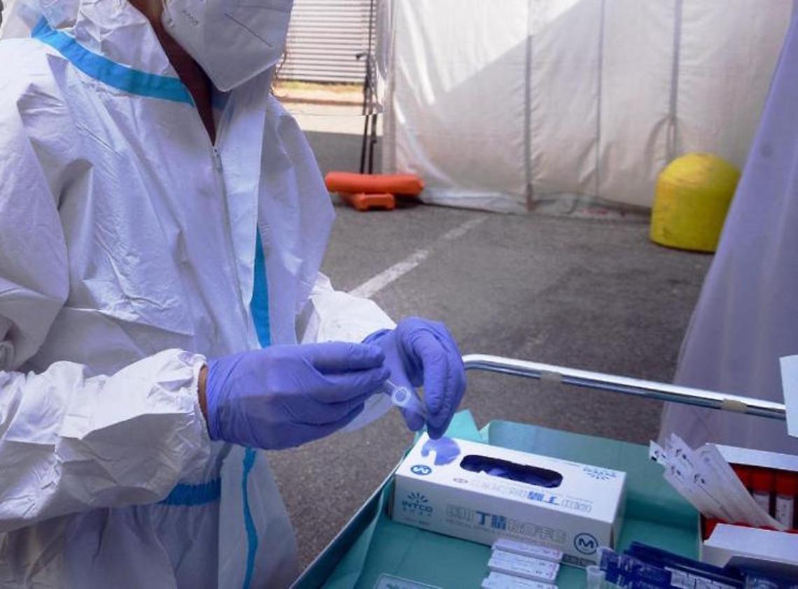 Covid: in Campania 776 nuovi casi, 11 morti, 25 ricoveri in terapia intensiva. Indice di contagio al 4,25%