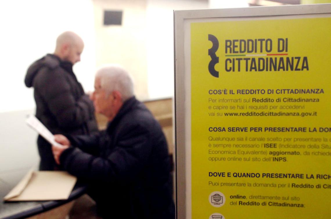 Reddito cittadinanza, a rischio circa 300mila domande
