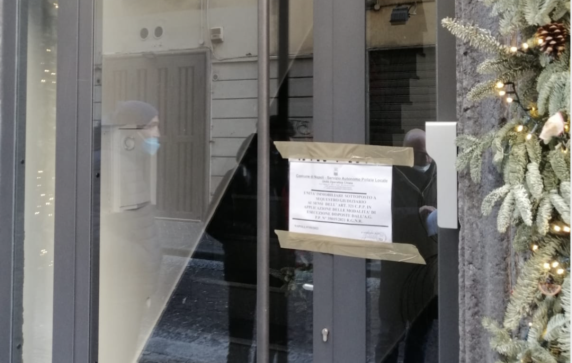 Immobile adibito ad albergo, sequestro nel cuore di Chiaia