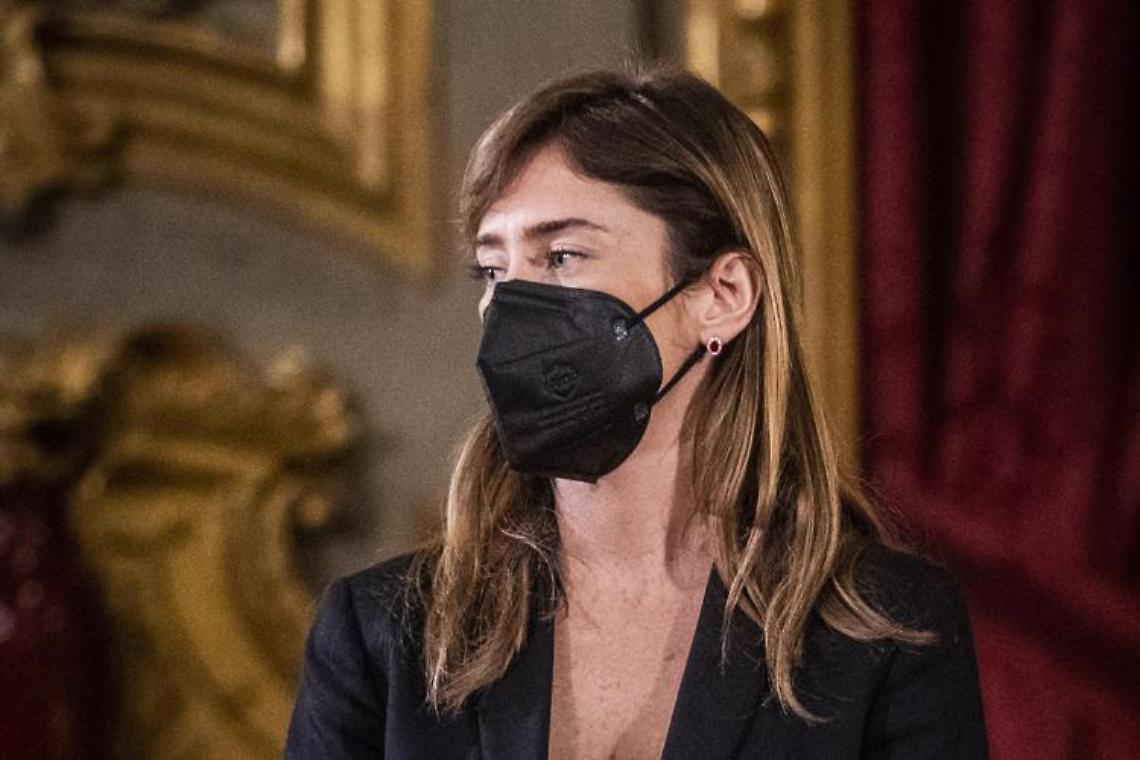 Maria Elena Boschi in procura:  «Stalker mi perseguita»
