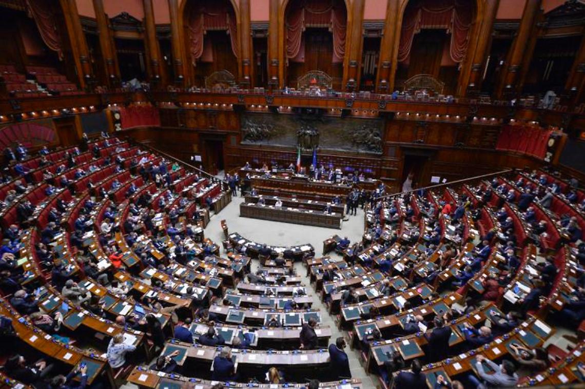 Eutanasia, ok Camera a legge su morte assistita