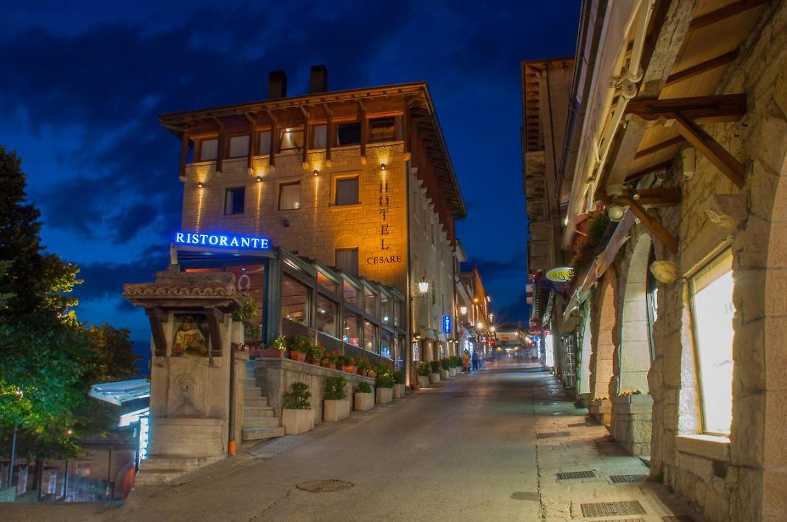 San Marino allenta le regole: i ristoranti riaprono anche la sera, dal 26 aprile stop al coprifuoco