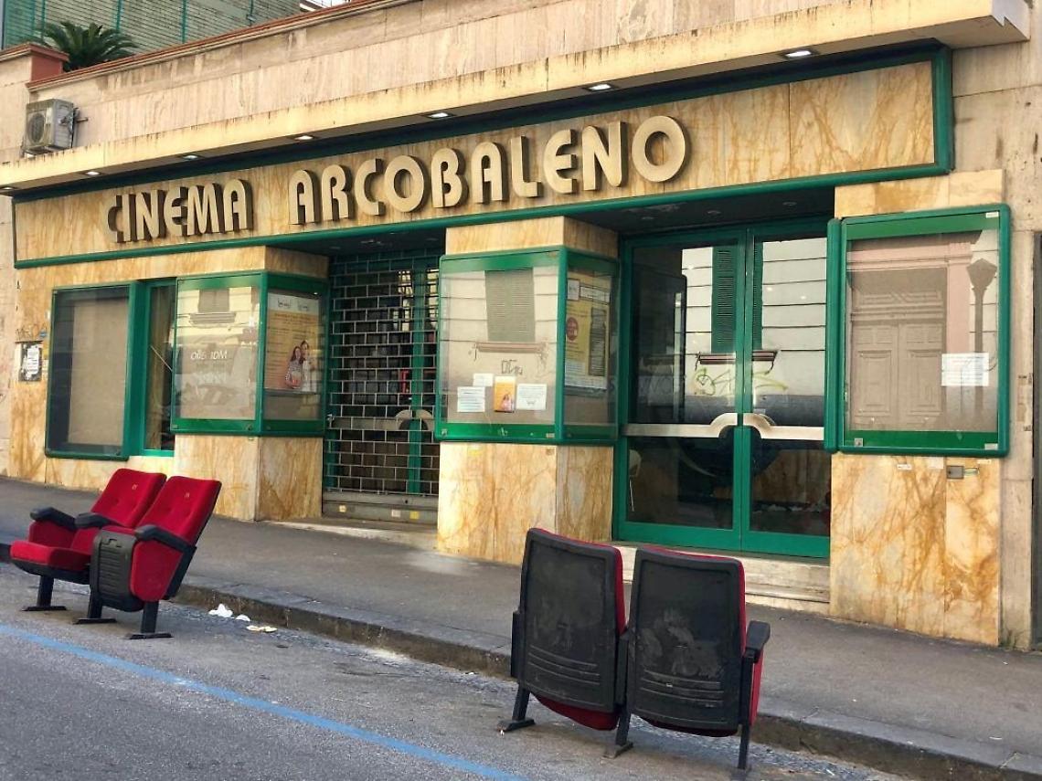 Chiusura cinema Arcobaleno, De Magistris: &laquo;&Egrave; una ferita per la citt&agrave;, il governo batta un colpo&raquo;