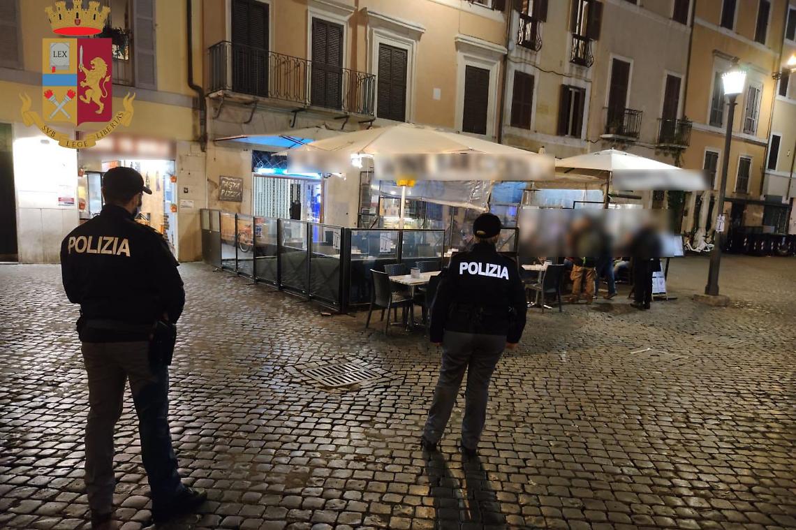 Cambiano gli orari del coprifuoco: cosa succede dal 17 maggio 