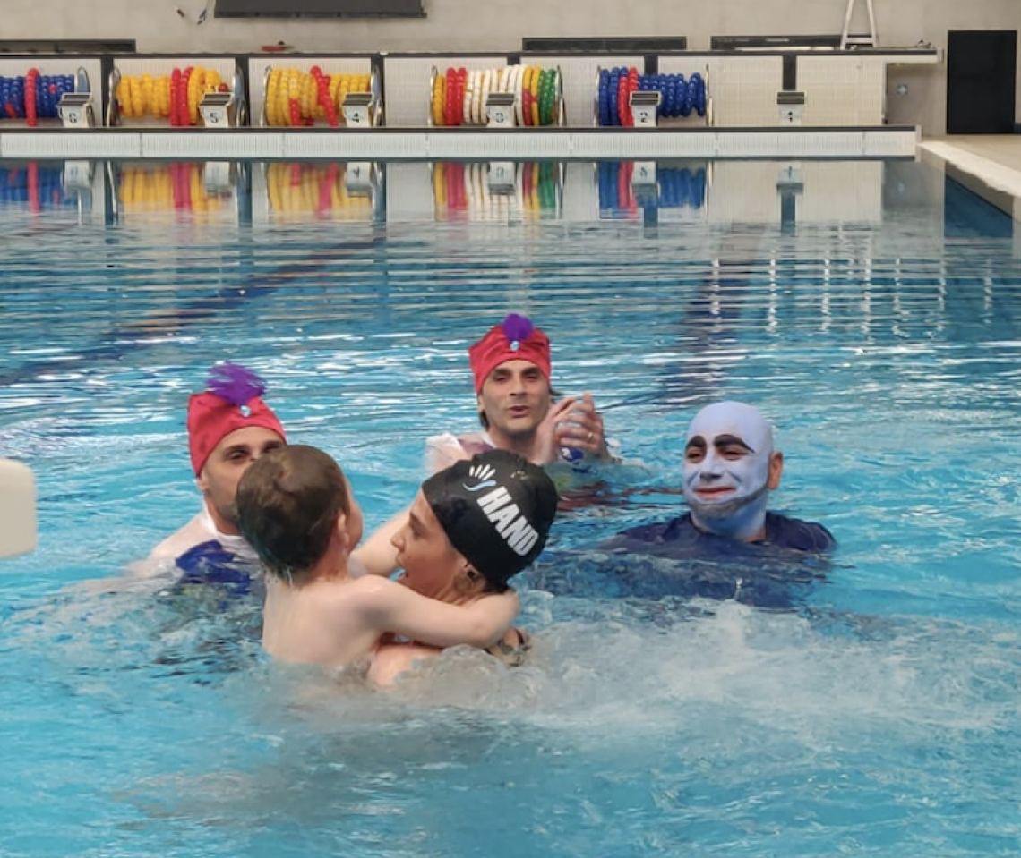 Alla Piscina Scandone il sogno del piccolo Vincenzo