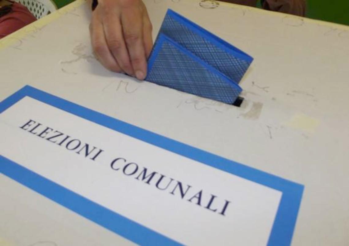 Amministrative, si vota in 17 comuni del Napoletano