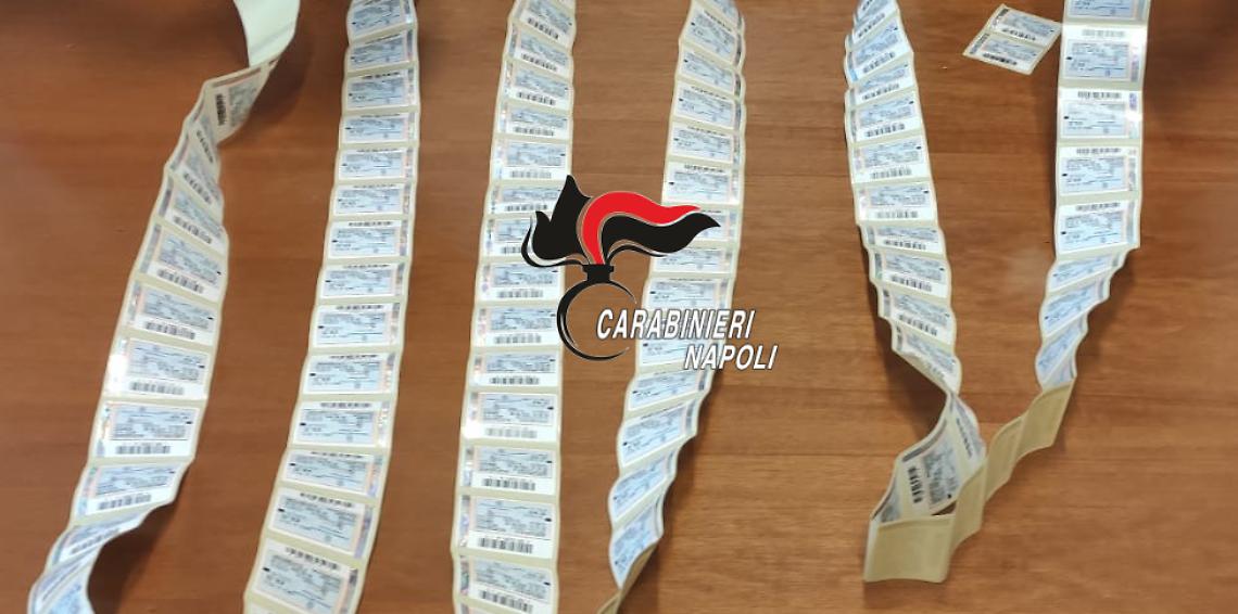In giro con 131 marche da bollo false, arrestato incensurato