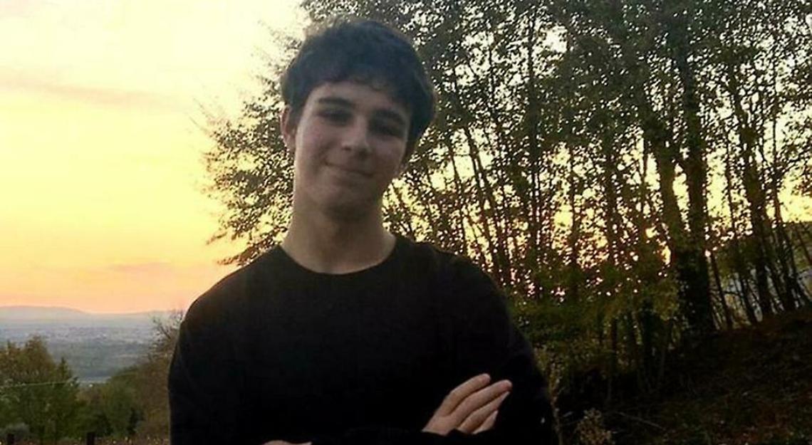 Matteo si toglie la vita durante la Dad, le ultime parole ai genitori: "Non datevi colpe che non avete"