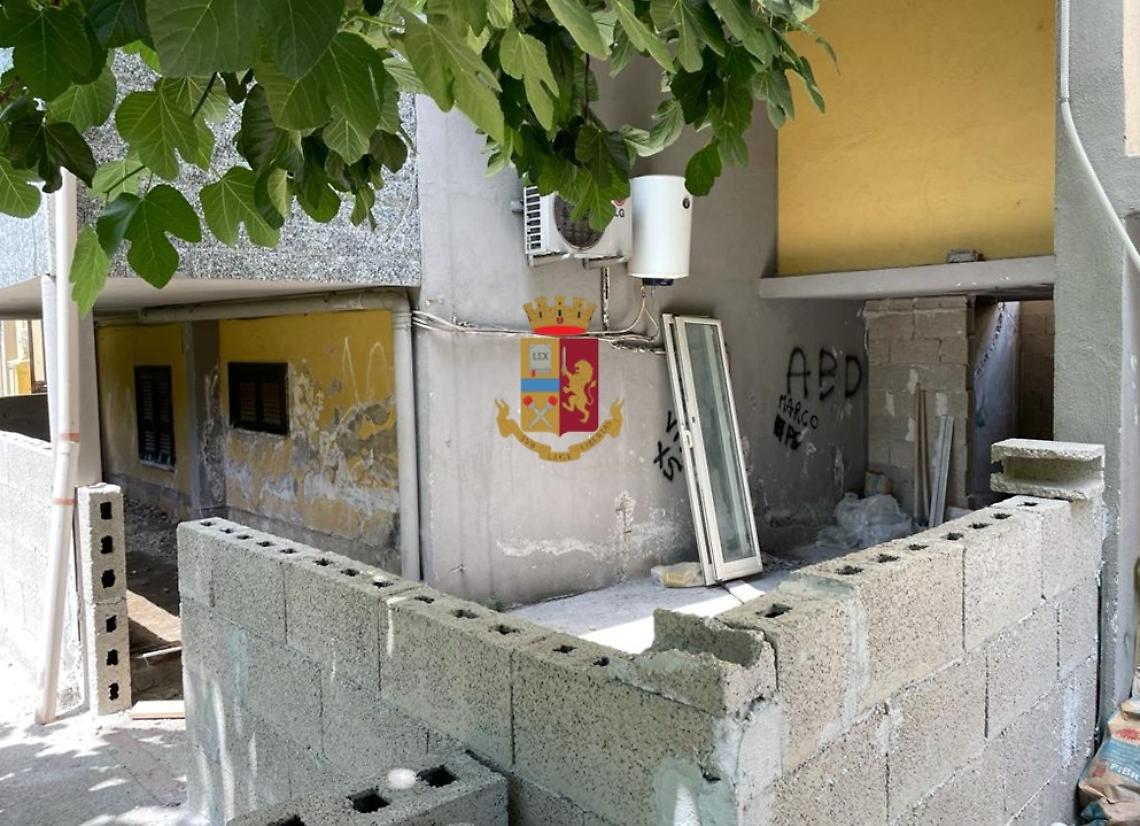 Abusi edilizi, scattano i sigilli: denunciate due donne