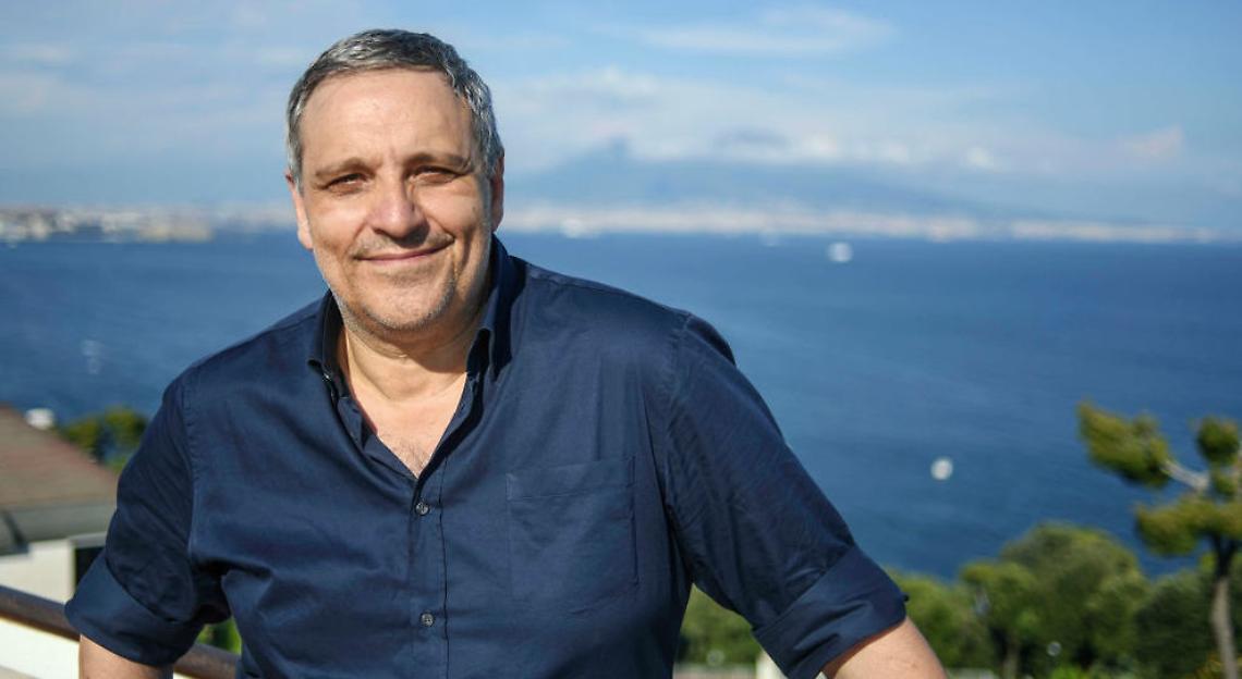 De Giovanni, la becera polemica e lo stile
