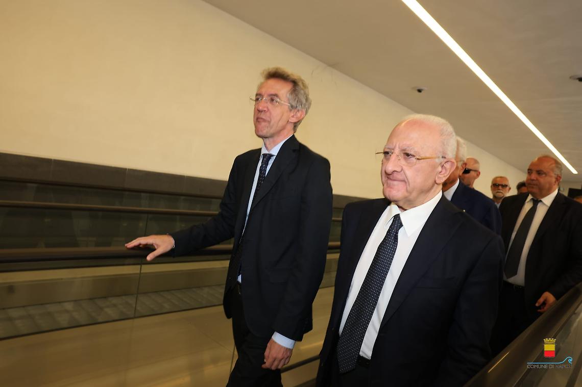 De Luca all’attacco di Manfredi