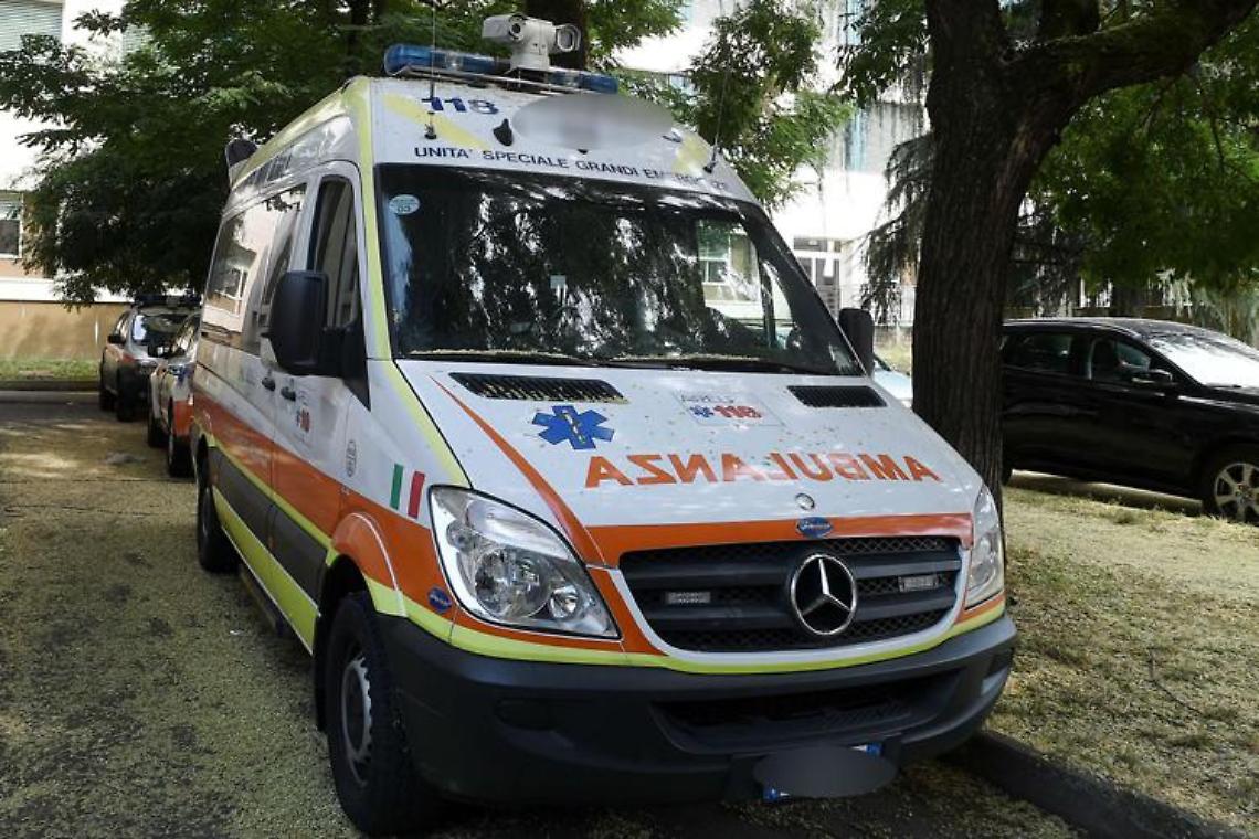 Tragico incidente lungo la Statale, muore 53enne. Ferita una donna