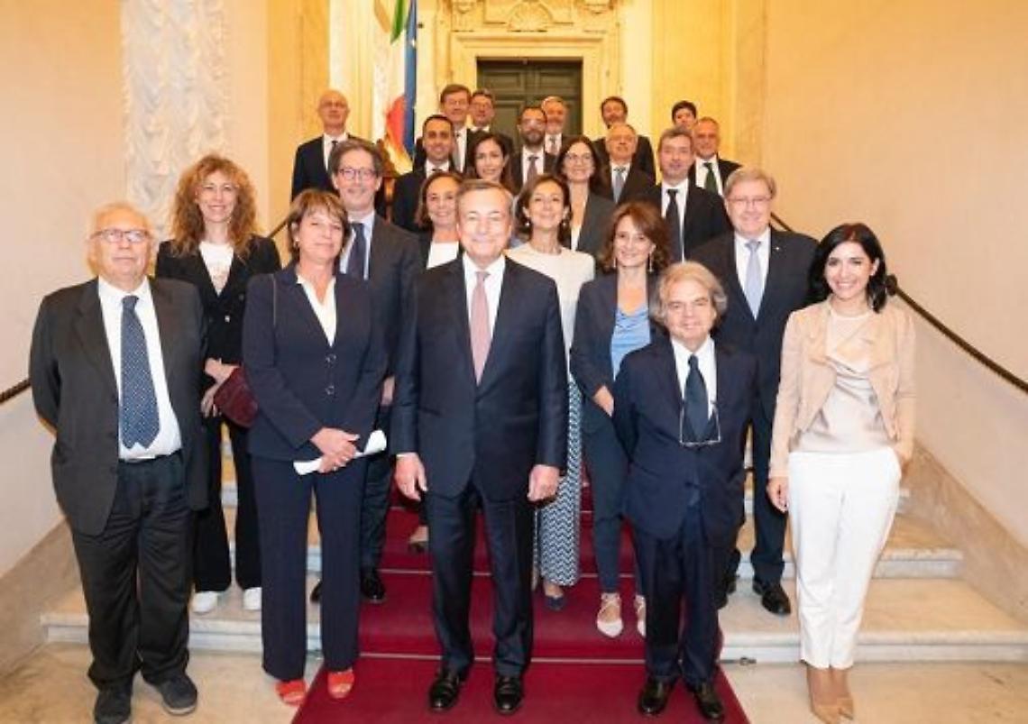 Draghi saluta i ministri: «Agevolate una transizione ordinata»