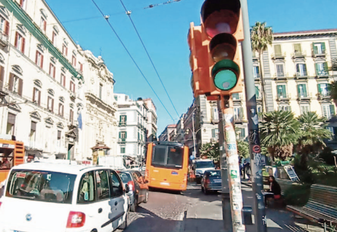 La Ztl di piazza Dante spacca maggioranza e cittadini