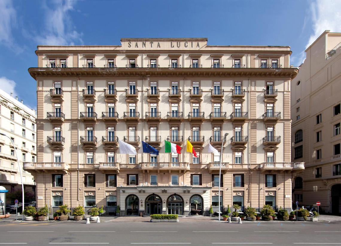 Il Grand Hotel Santa Lucia chiuso da luned&igrave; 