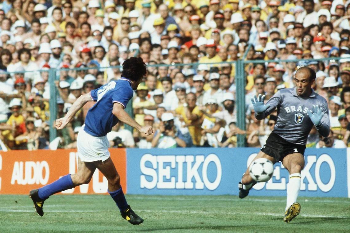 Paolo Rossi, addio all'eroe del Mundial '82