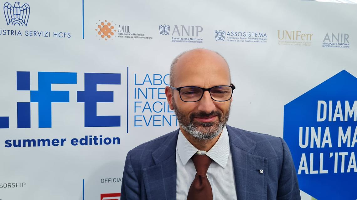 Marrone: «Scuola fondamentale, va tutelata con sanificazione efficace»
