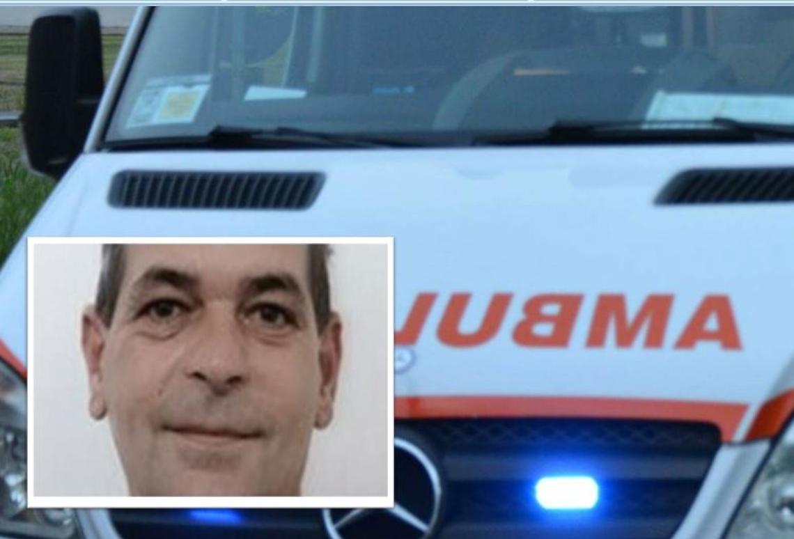 Si sente male e si accascia  mentre parla con il collega: Luca muore a 52 anni