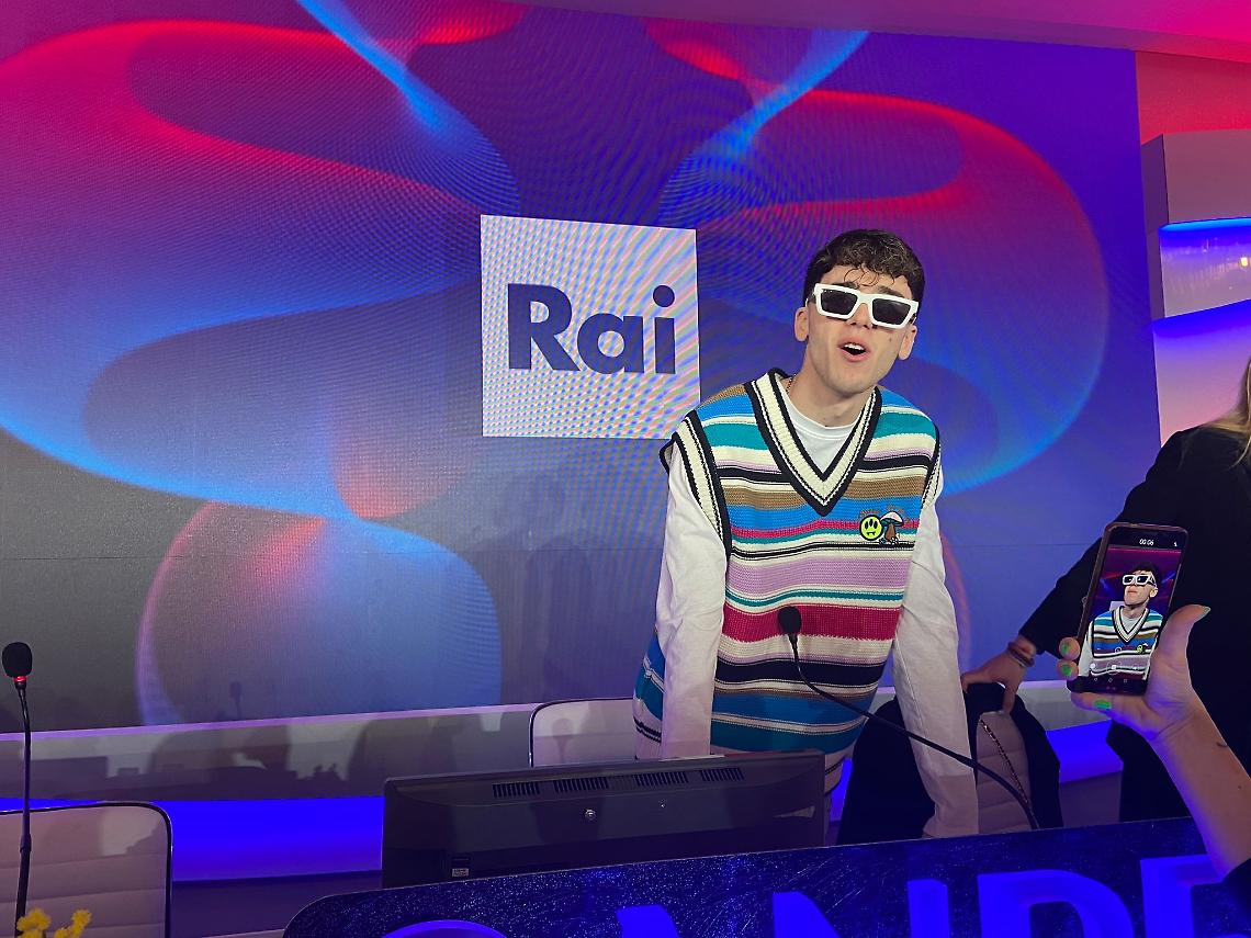 Sanremo 2023, il messaggio di Zelensky per il gran finale
