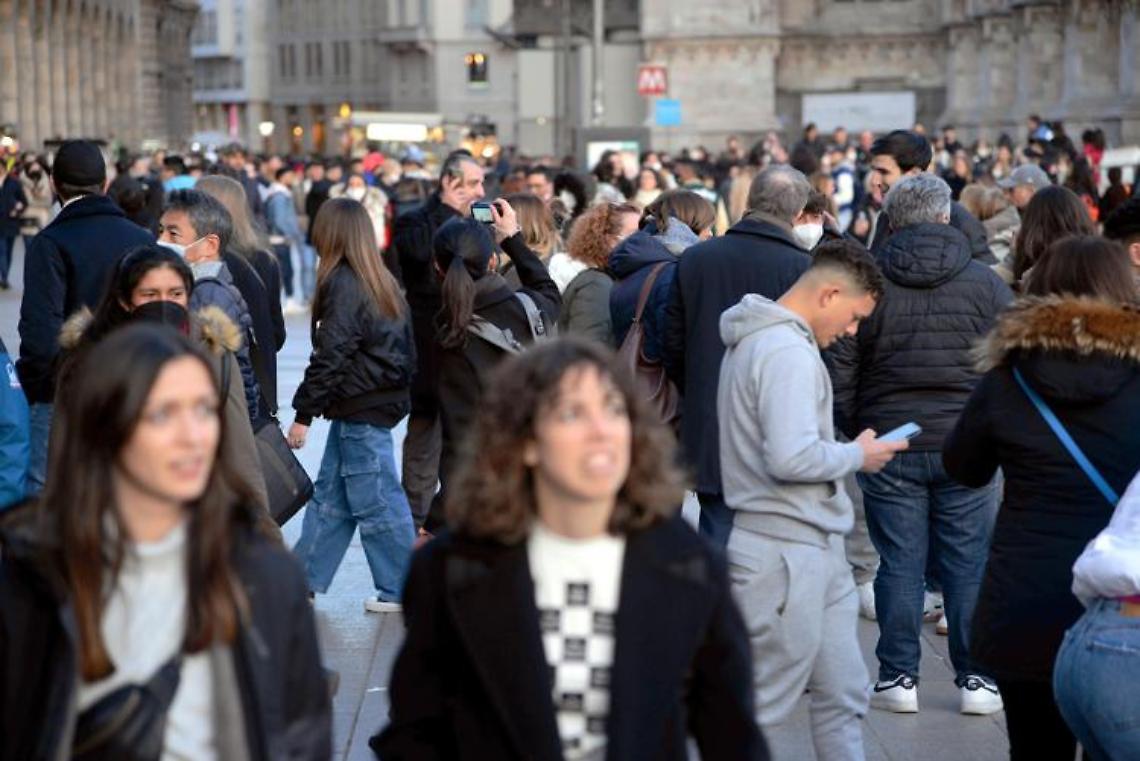 Covid in Italia, salgono Rt e incidenza: report Iss