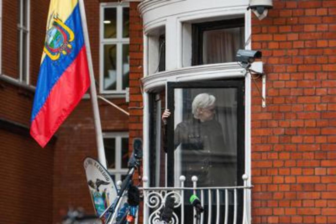 Wikileaks, Assange arrestato