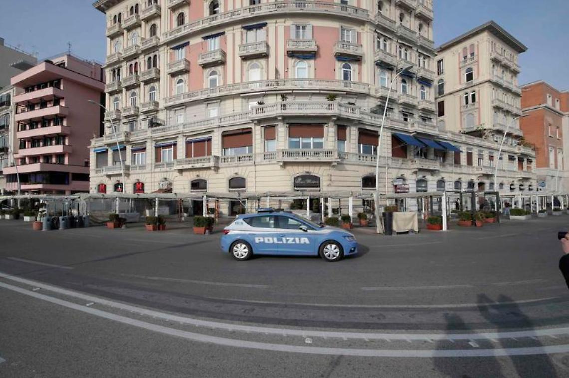 Pasqua blindata in Campania, controlli coi droni dal Lungomare al Vesuvio