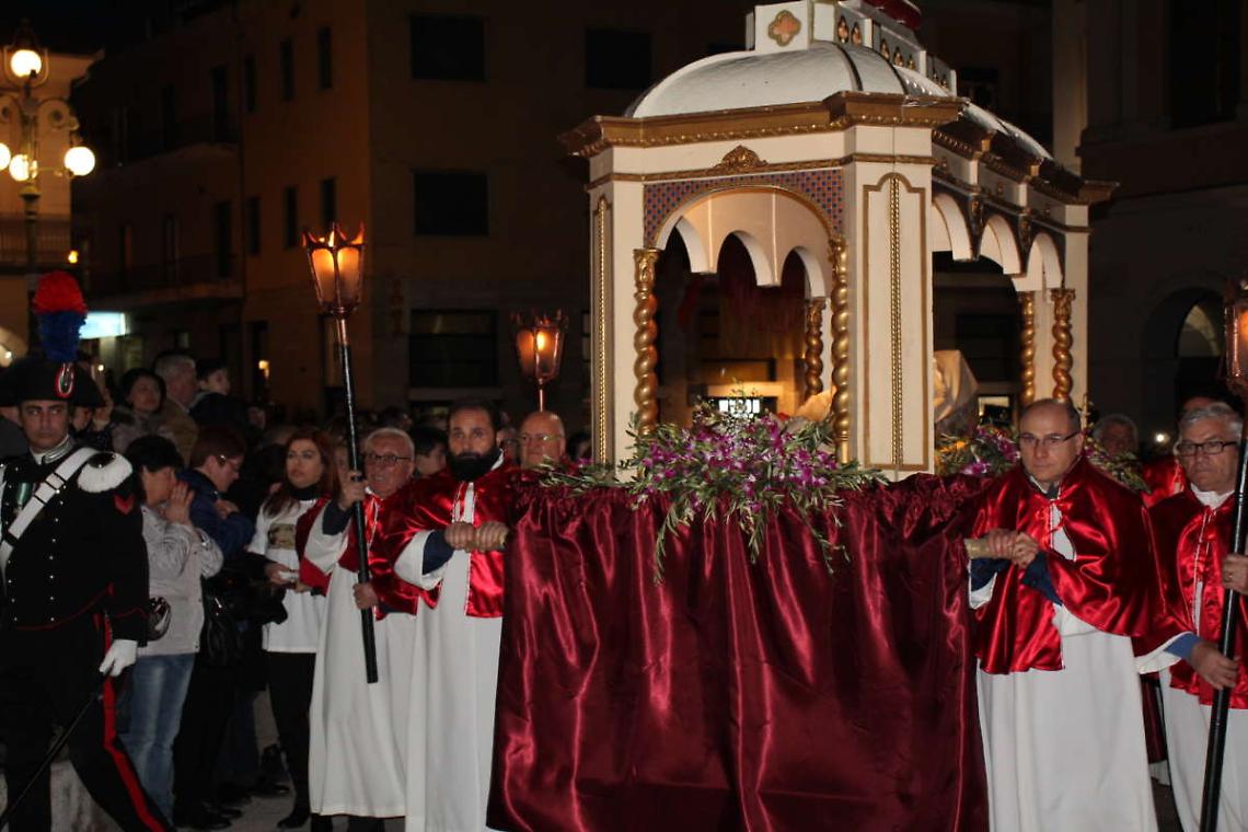 Benevento, mascherina obbligatoria per processione del Venerdì Santo