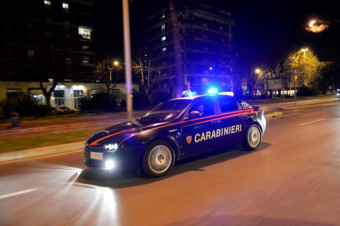 Rapina al bar di Acerra, presi i banditi