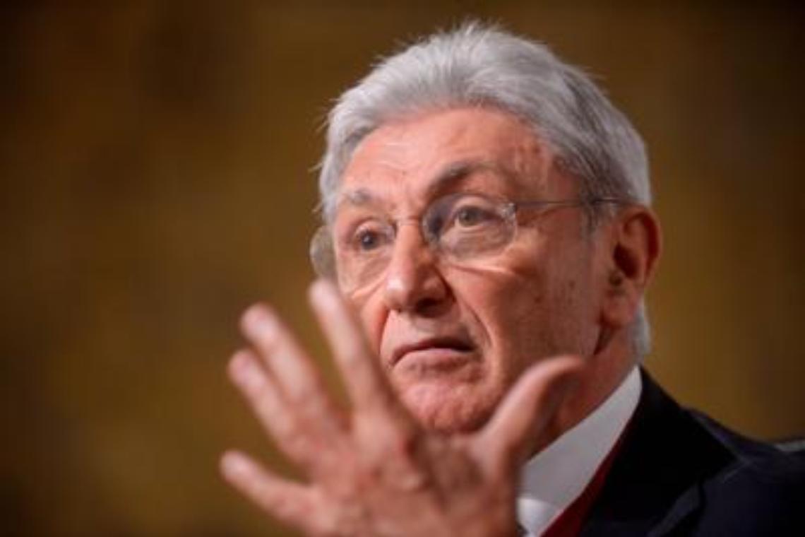 Bassolino: siamo alla diserzione, il Pd rischia di morire