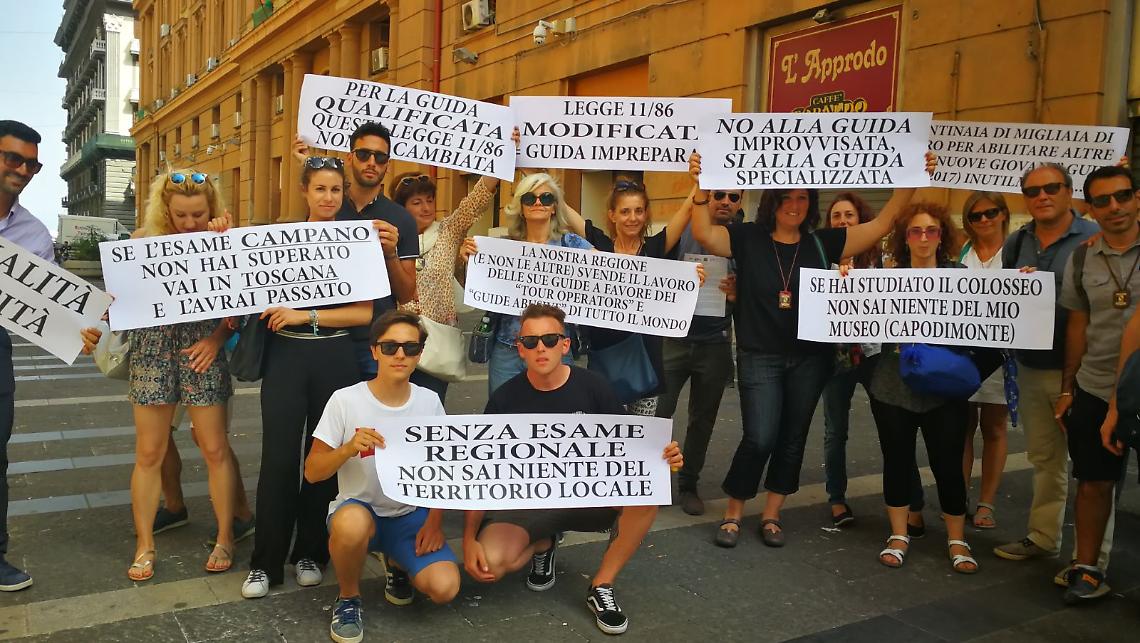 Guide Turistiche a Palazzo Santa Lucia e il 19 manifestazione a Pompei
