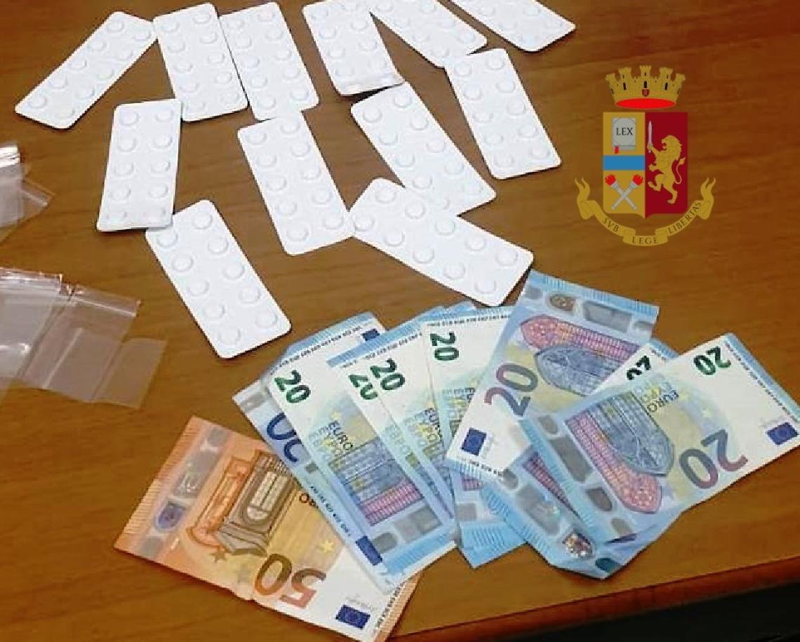 Vicaria, arrestato algerino con droga e documenti falsi