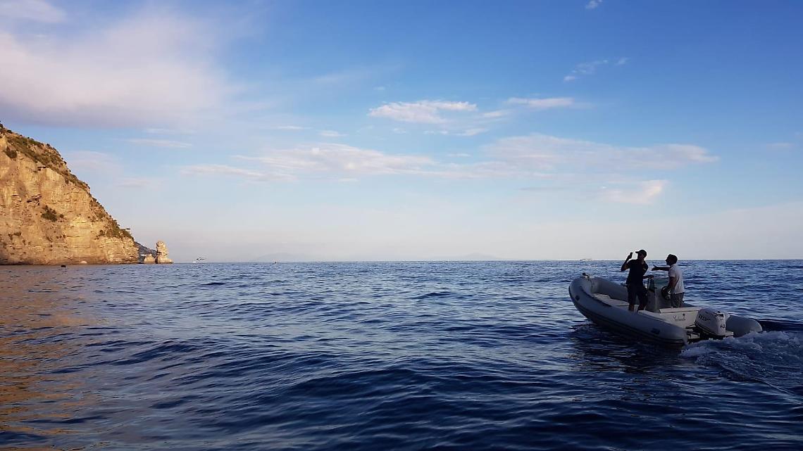 Vico Equense. Incendio in località Tordigliano, evacuati i turisti intrappolati dalle fiamme