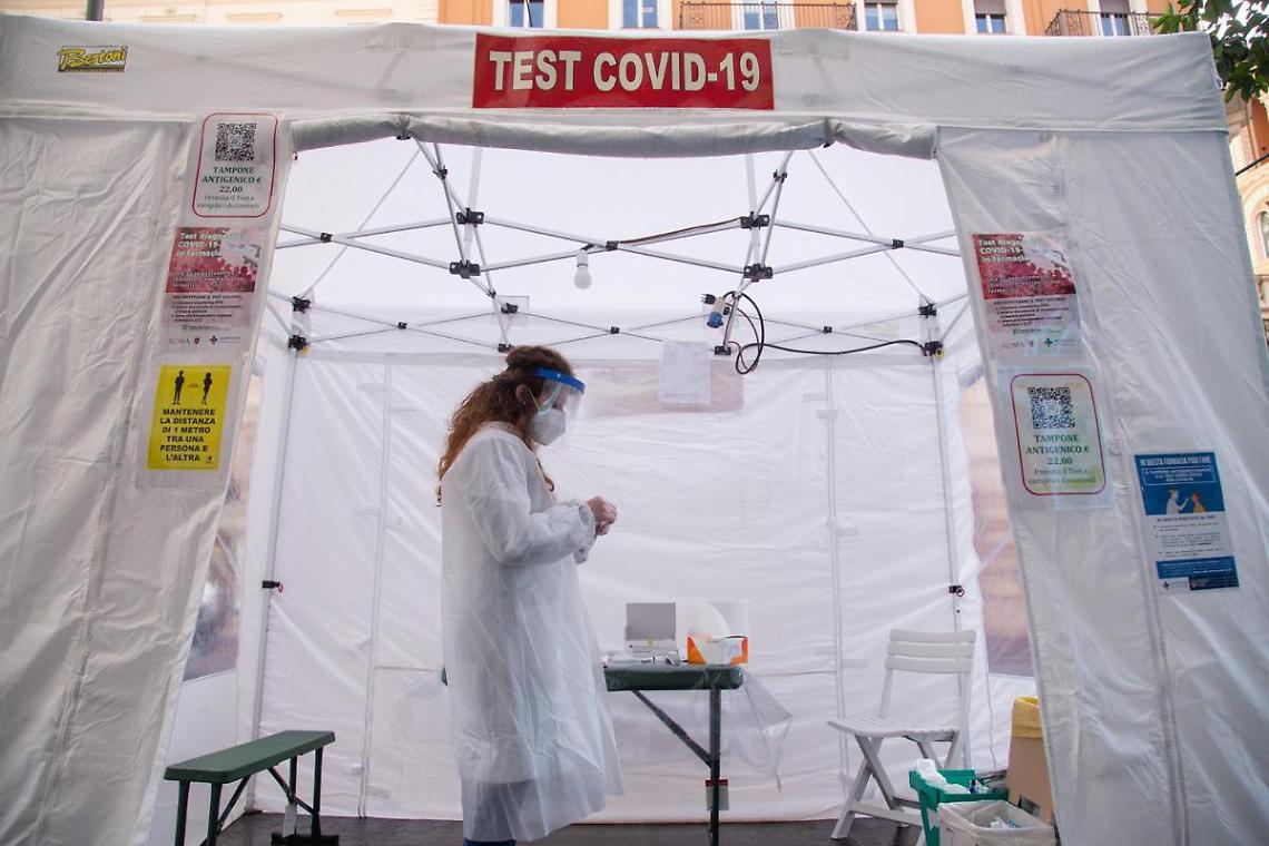 Covid in Italia: registrati 5.193 contagi e 57 morti