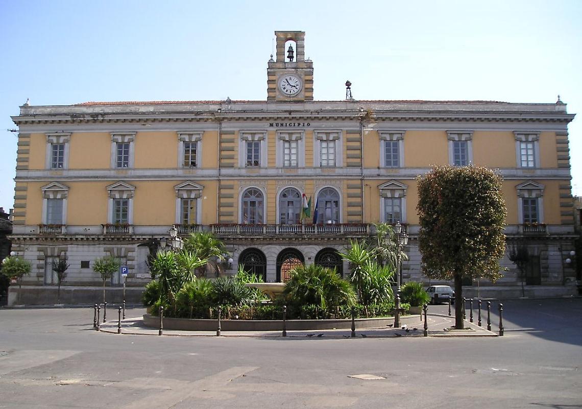 Sciolto il consiglio comunale di Afragola, nominato commissario