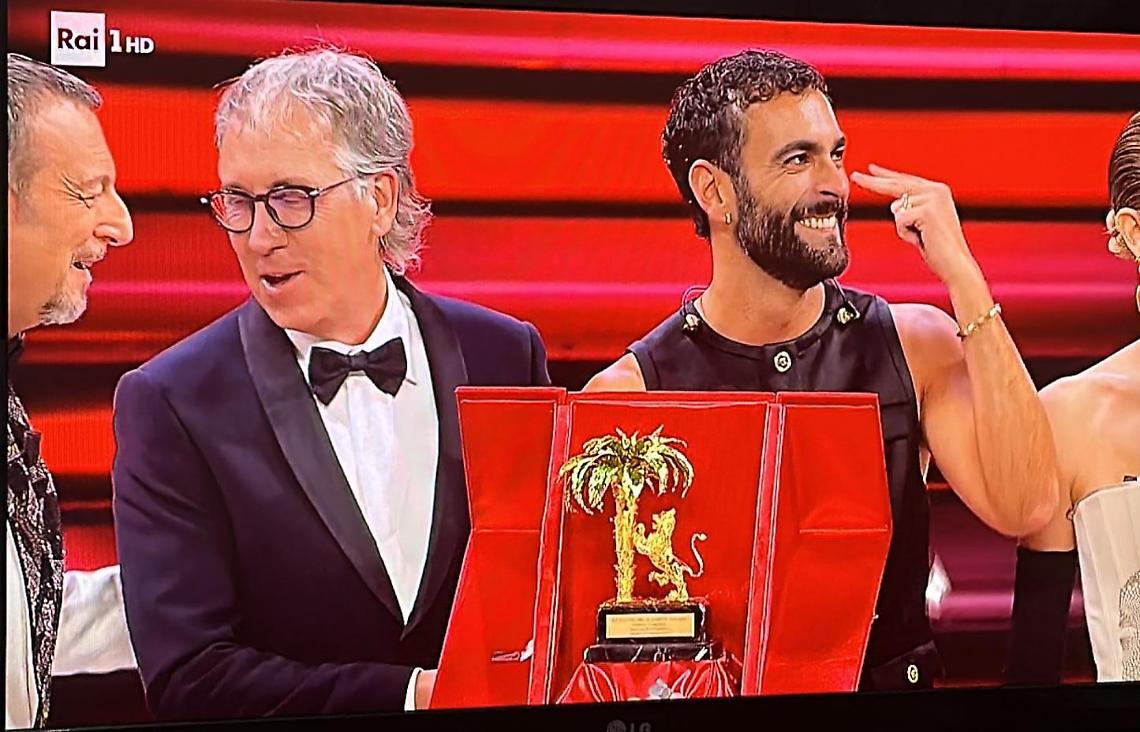 Festival di Sanremo, vince Marco Mengoni con il brano “Due vite”