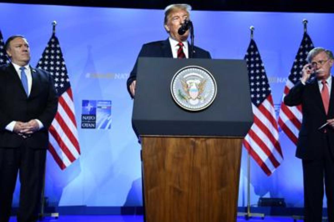 Trump: «Non usciamo da Nato, alleati spenderanno di più»