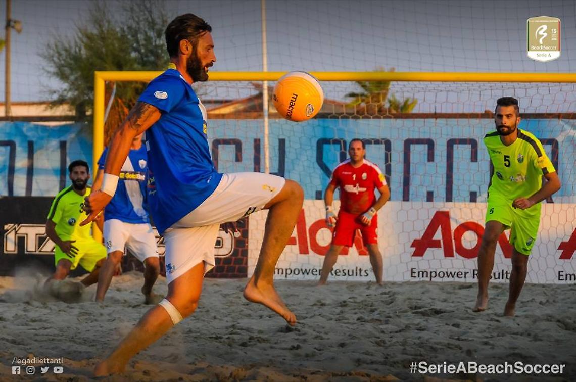 Napoli Beach Soccer, il sogno può continuare: domani partita clou contro il Sicilia Bs