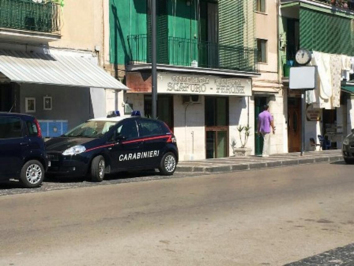 Sequestrata impresa funebre ad Arzano, l'ombra del clan Ferone