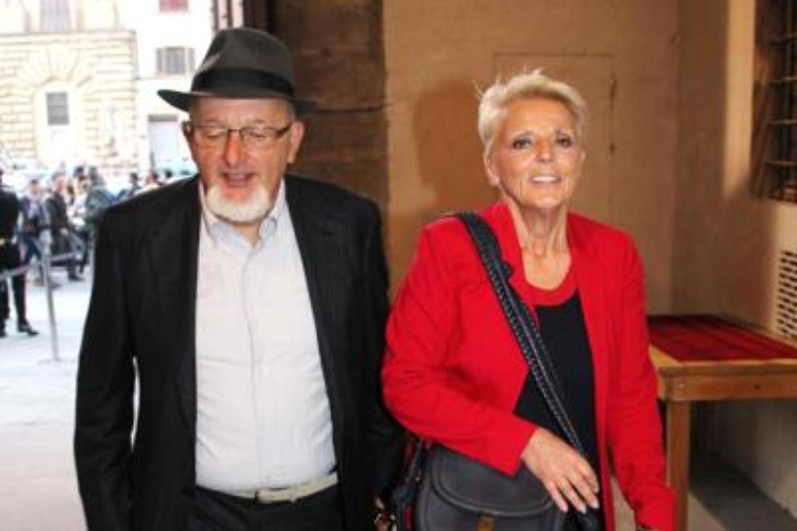 I genitori di Renzi tornano in libertà