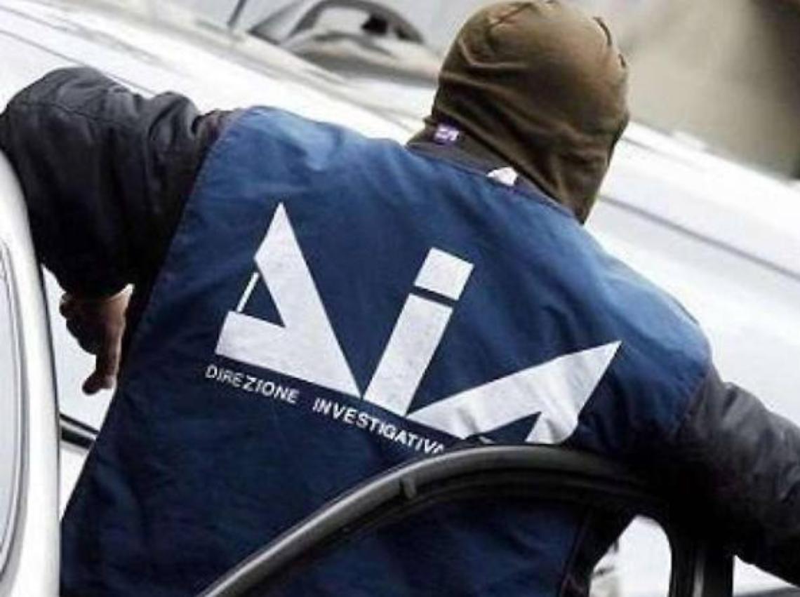 Dia sequestra palazzina gestita dal clan nel Napoletano