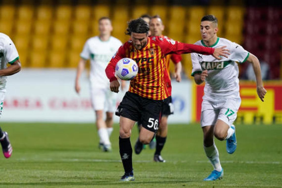 Benevento-Sassuolo 0-1, gli emiliani espugnano il Vigorito nel posticipo della trentesima giornata 