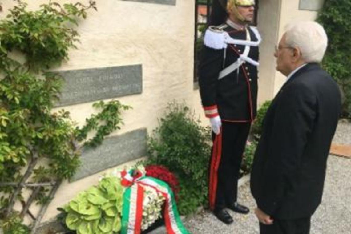 Mattarella: presidente non è notaio