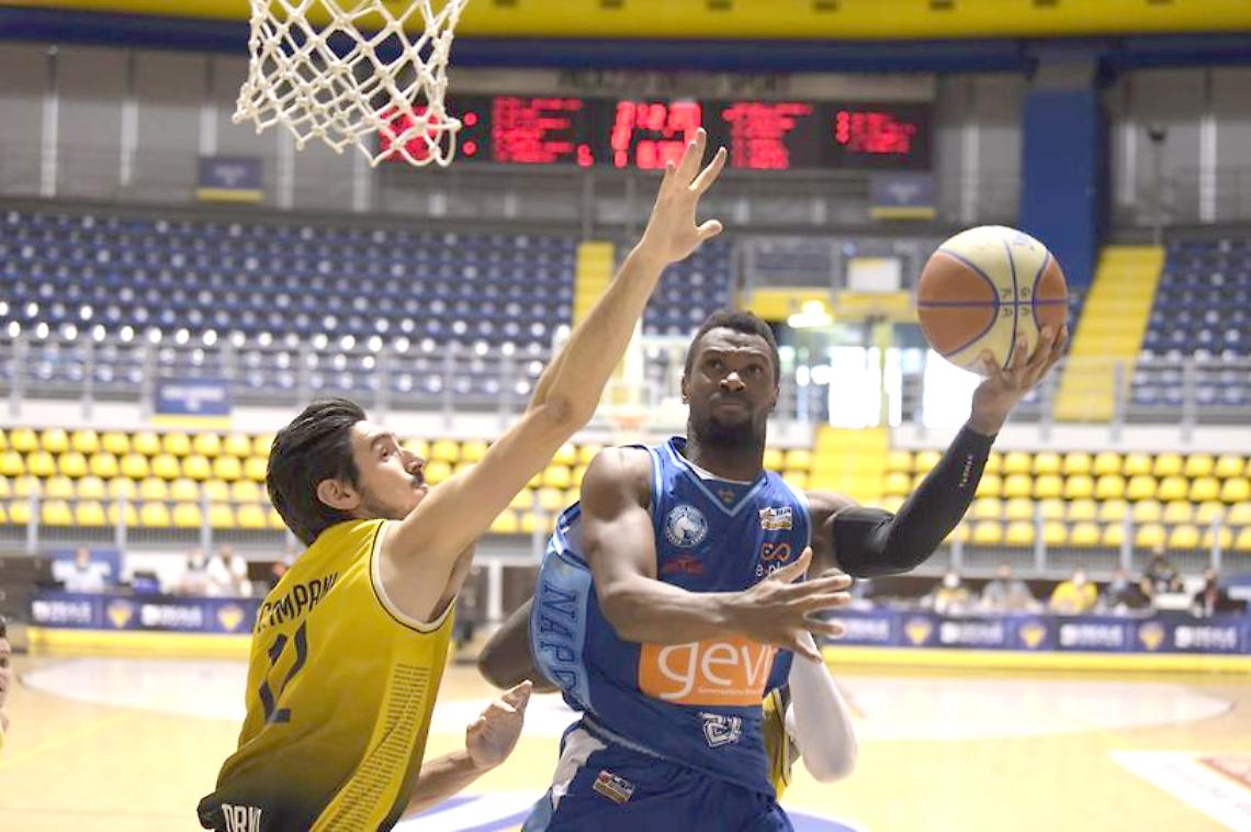 Basket A2, seconda fase: oggi la Gevi Napoli a Udine, Givova Scafati a Torino