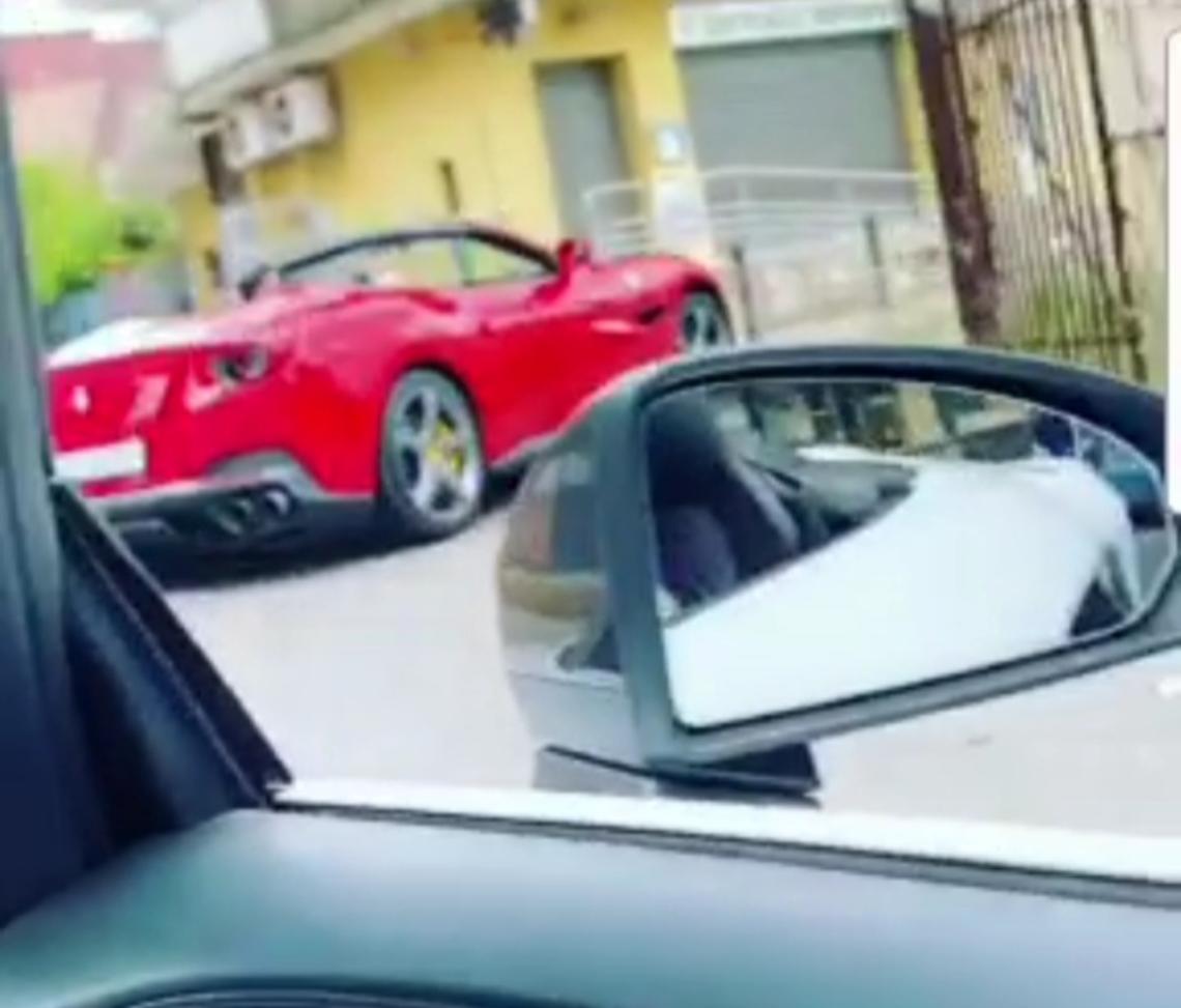 Arzano, comunione con Ferrari e Lamborghini per il figlio del boss
