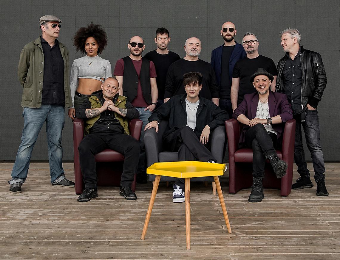 99 Posse, James Senese e Foja aprono il Noisy Naples Fest all'Arena Flegrea